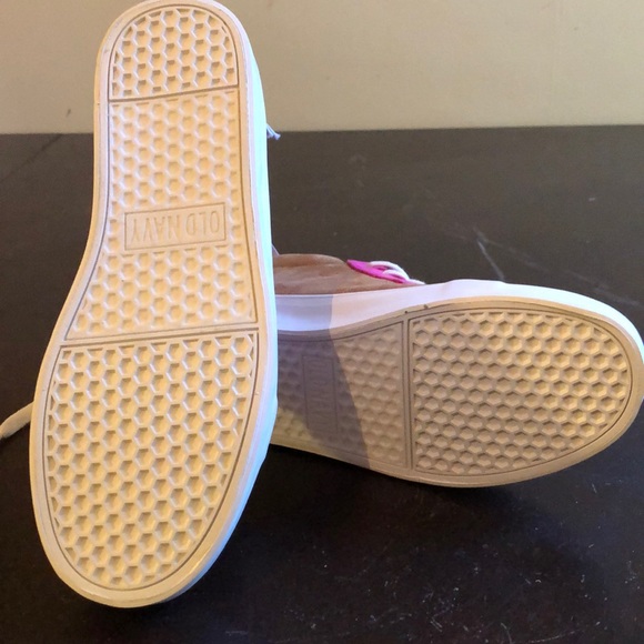 Girls Hightop Sneaker - Picture 2 of 6